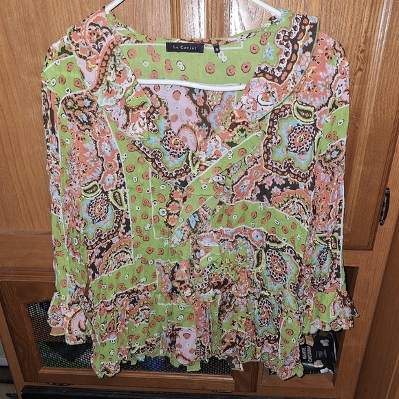 LeCaviar Women's Multicolor Paisley Boho Top With Bell Cuffs In A Size Medium. - Picture 9 of 9